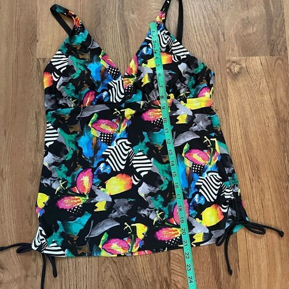 Byron Blue swim top - Picture 4 of 10